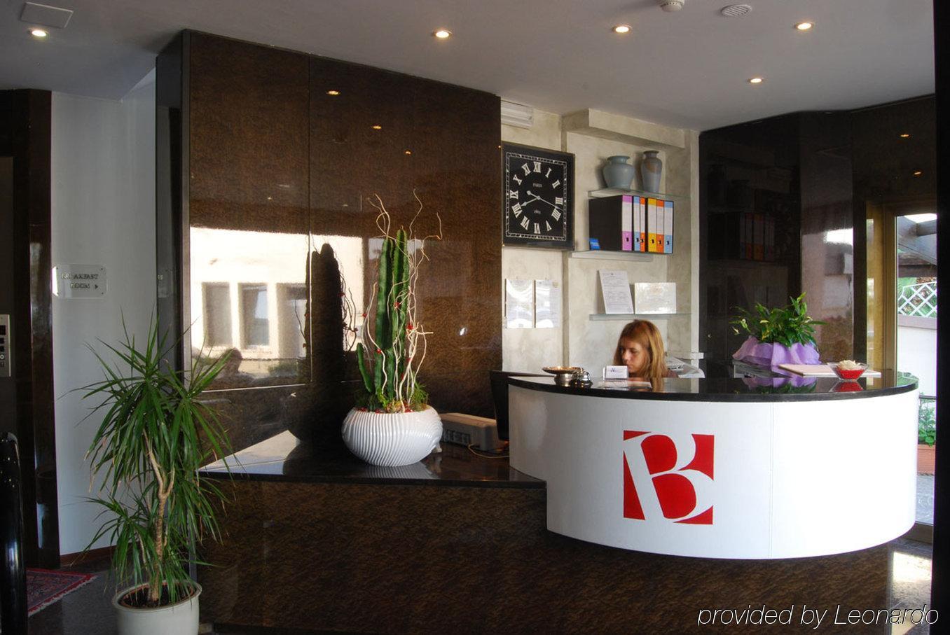 Hotel Bristol Pesaro Bagian luar foto